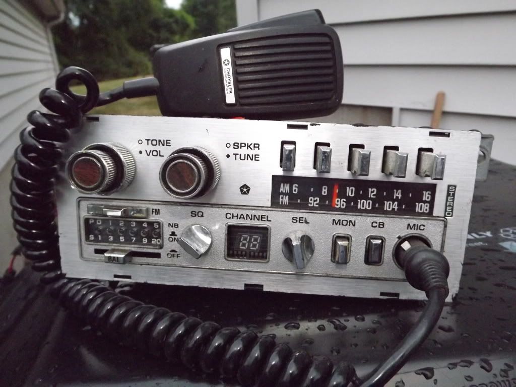 cool mopar amfmcb radio